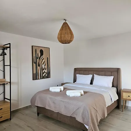 Amora Evia Villa